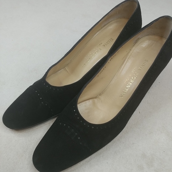 Silvia Fiorentina Womens Suede Rounded Toe. 2.5" H - Picture 1 of 8